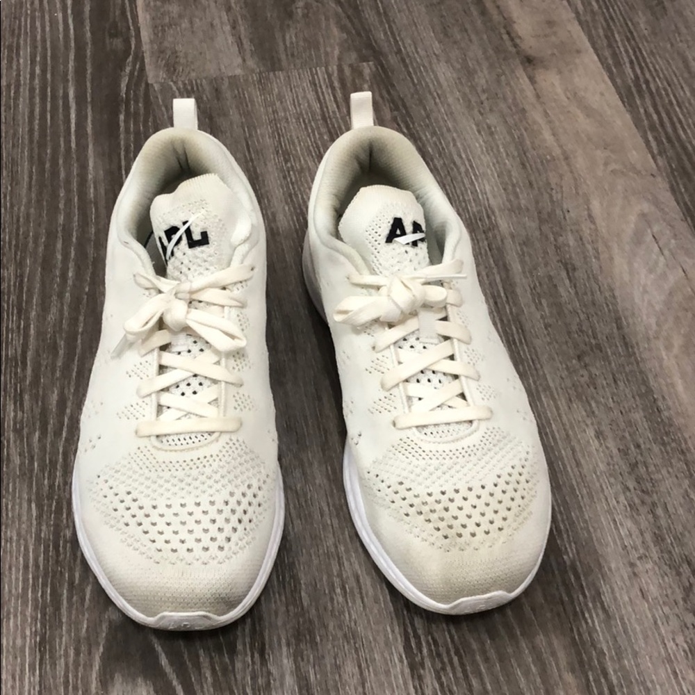 SOLD: APL Techloom Pro Men’s Size 10